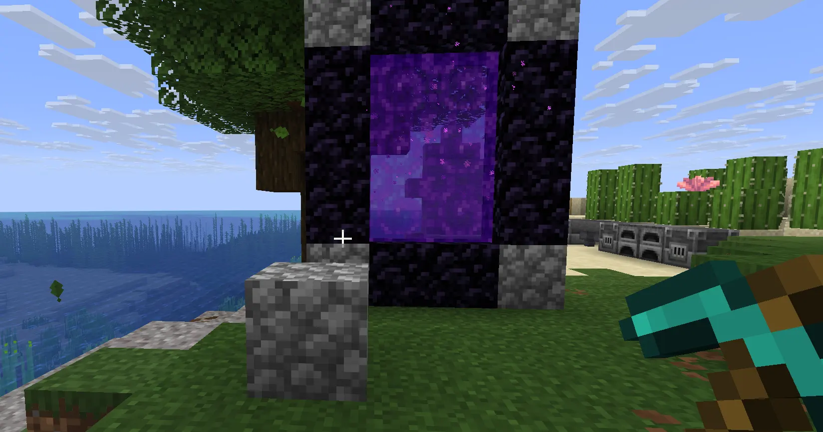 Mining Nether Quartz for fast experience in Minecraft