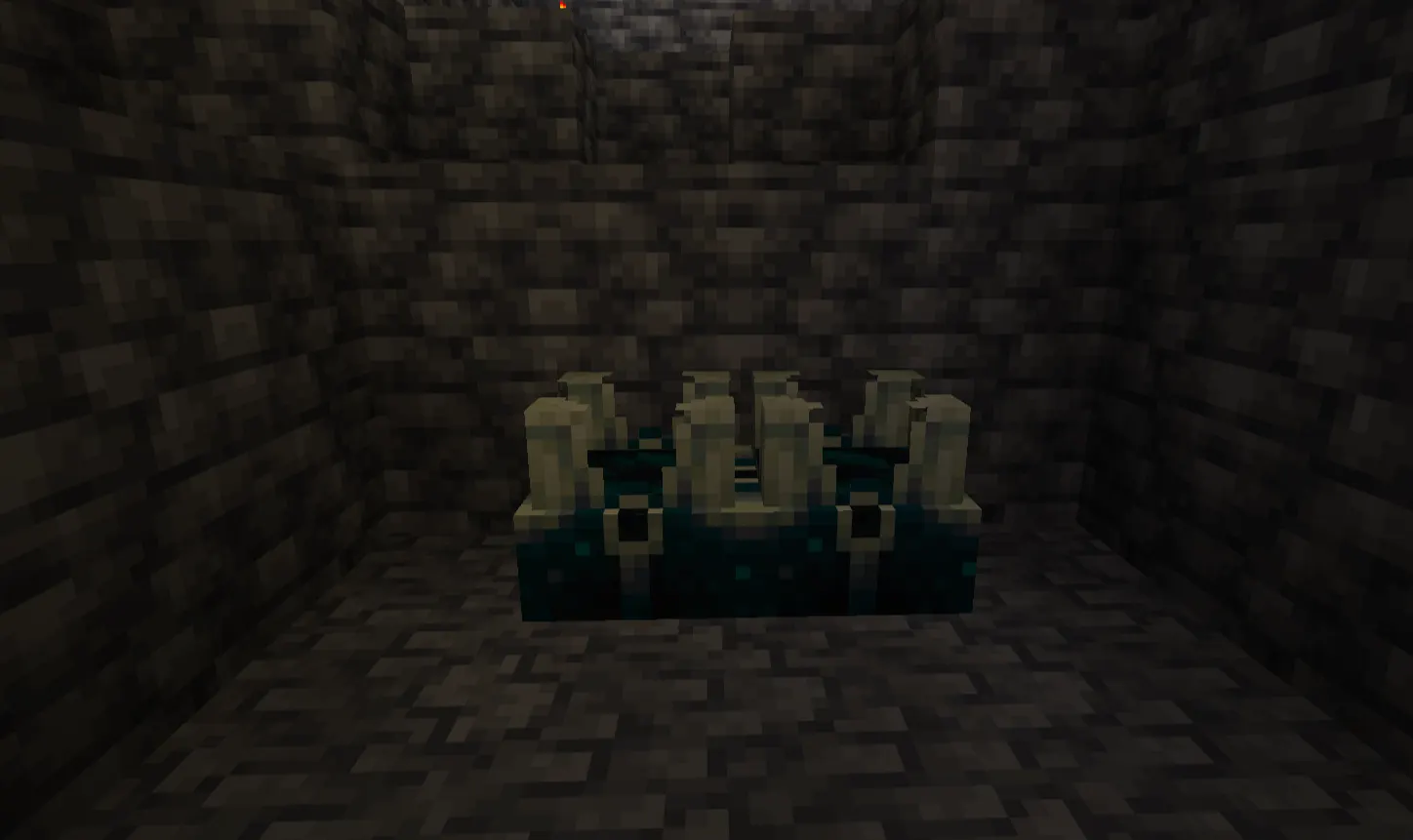  Minecraft Sculk Sensor and Sculk Shrieker with wool blocking vibrations